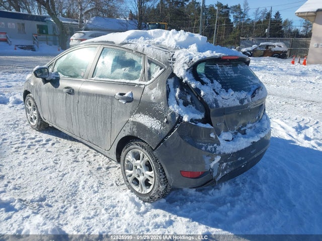 3FADP4EJXGM121587 Ford FIESTA SE