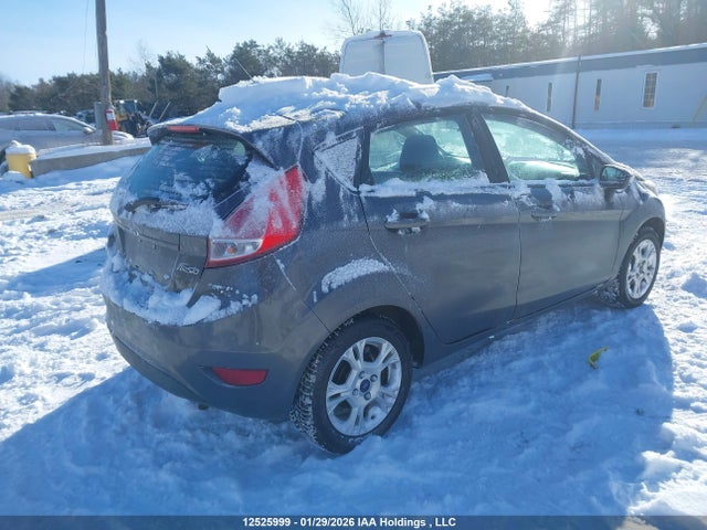 3FADP4EJXGM121587 Ford FIESTA SE