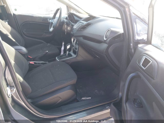 3FADP4EJXGM121587 Ford FIESTA SE