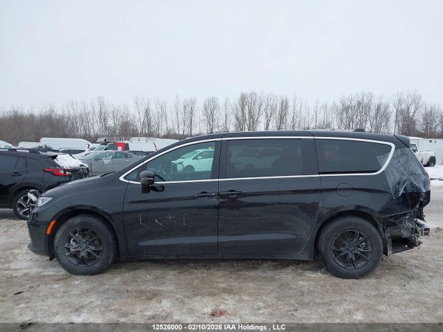 Chrysler Pacifica 2025 2C4RC1BG4SR593594 Image 15