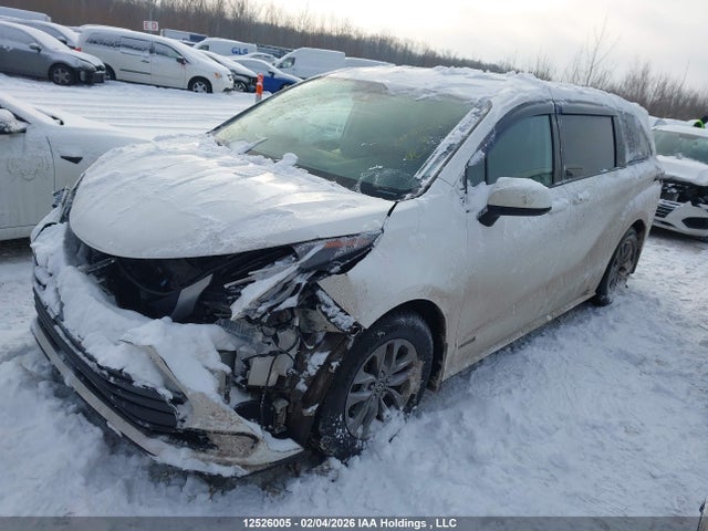 Продажа на аукционе авто 2021 Toyota Sienna, vin: 5TDGRKEC8MS007011, номер лота: 12526005