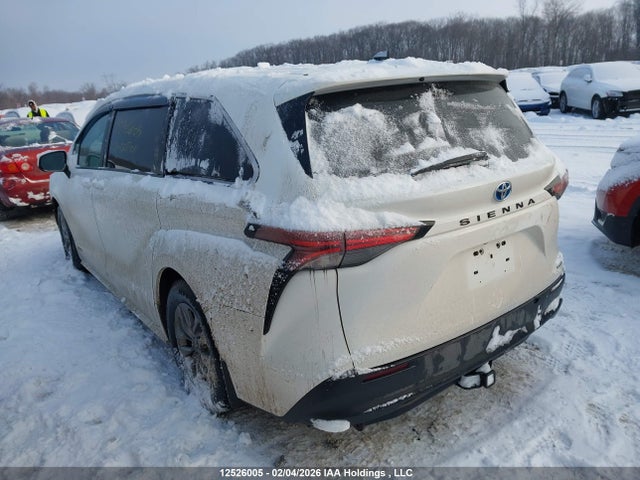 Продажа на аукционе авто 2021 Toyota Sienna, vin: 5TDGRKEC8MS007011, номер лота: 12526005