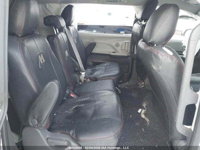 Продажа на аукционе авто 2021 Toyota Sienna, vin: 5TDGRKEC8MS007011, номер лота: 12526005