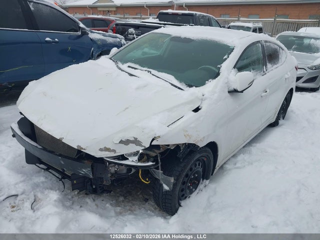 KMHD84LF4HU134088 Hyundai Elantra