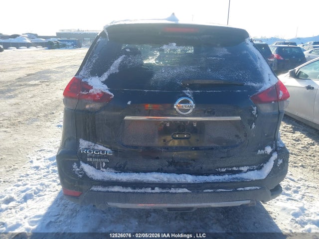 5N1AT2MV5JC810250 Nissan Rogue