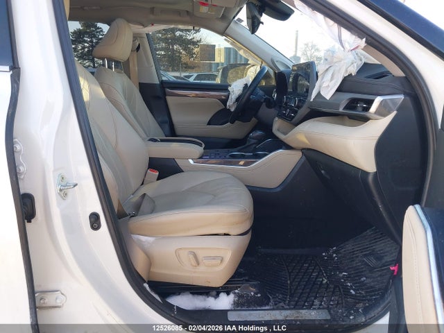 Продаж на аукціоні авто 2023 Toyota Highlander Hybrid Limited, vin: 5TDEBRCH8PS110923, номер лоту: 12526085
