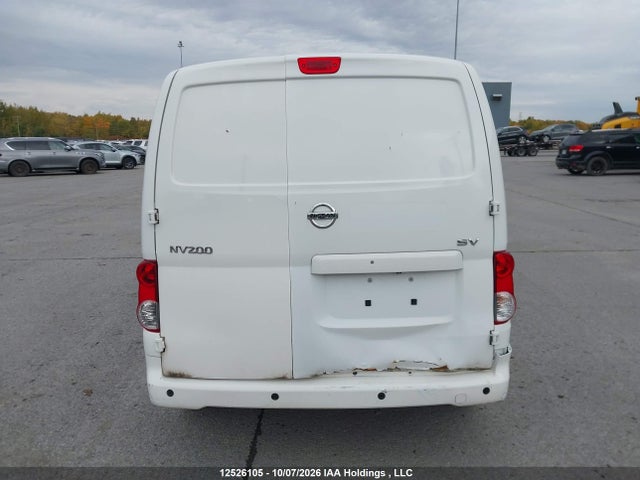 12526105 :رقم المزاد ، 3N6CM0KN0MK709517 vin ، 2021 Nissan Nv200 مزاد بيع