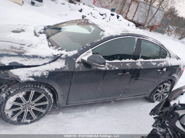 YV1902TC4F2305422 Volvo S60 T6 Premier Plus