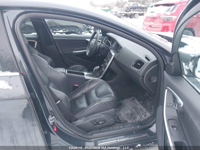 YV1902TC4F2305422 Volvo S60 T6 Premier Plus
