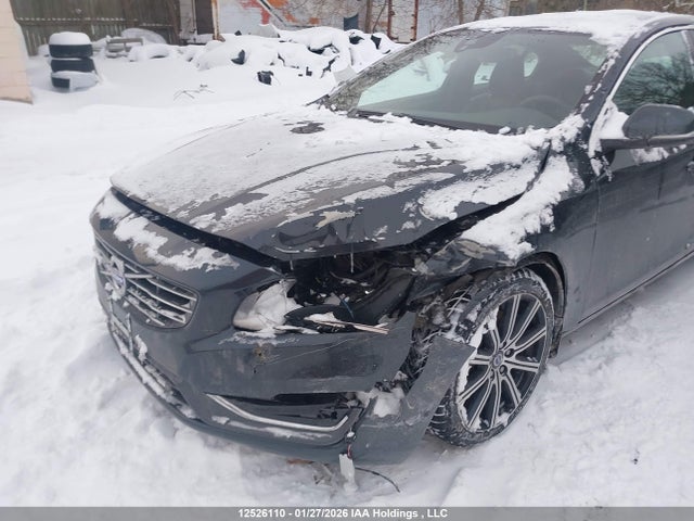 YV1902TC4F2305422 Volvo S60 T6 Premier Plus
