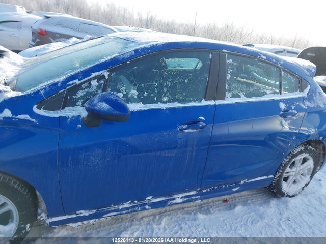 Chevrolet Cruze 2018 3G1BE6SM8JS520818 Image 14