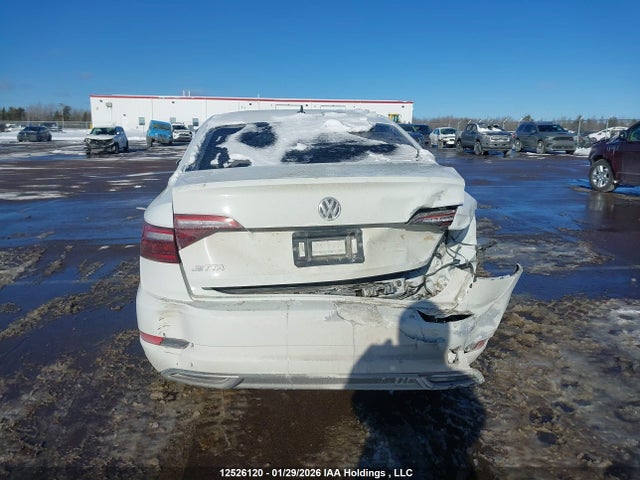 3VWGB7BU7LM051155 Volkswagen Jetta Execline