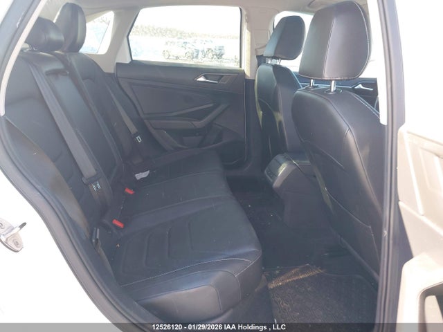 3VWGB7BU7LM051155 Volkswagen Jetta Execline