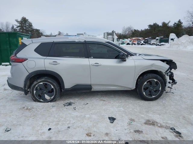 Продаж на аукціоні авто 2025 Nissan Rogue 60th Anniversary Edition/sv Moonroof, vin: JN8BT3BB1SW175992, номер лоту: 12526124