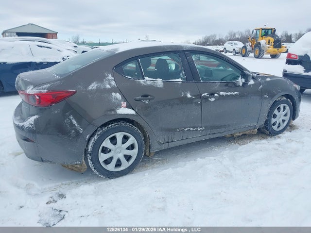 3MZBM1U78GM240766 Mazda Mazda3 G/gx