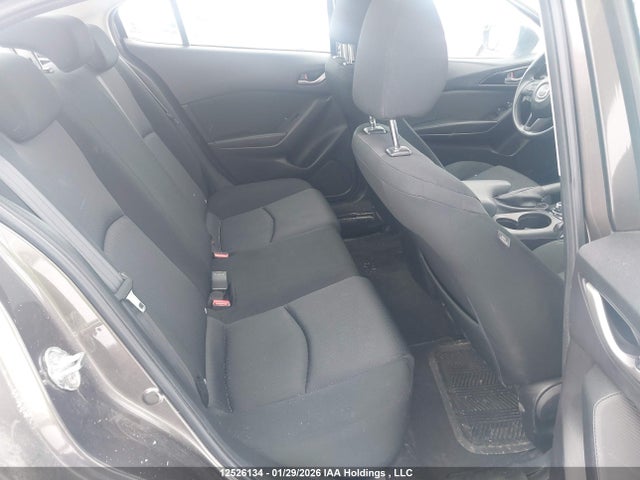 3MZBM1U78GM240766 Mazda Mazda3 G/gx