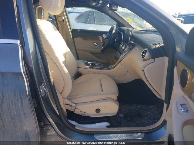 WDC0G4KBXHF230942 Mercedes-Benz Glc 300 4matic