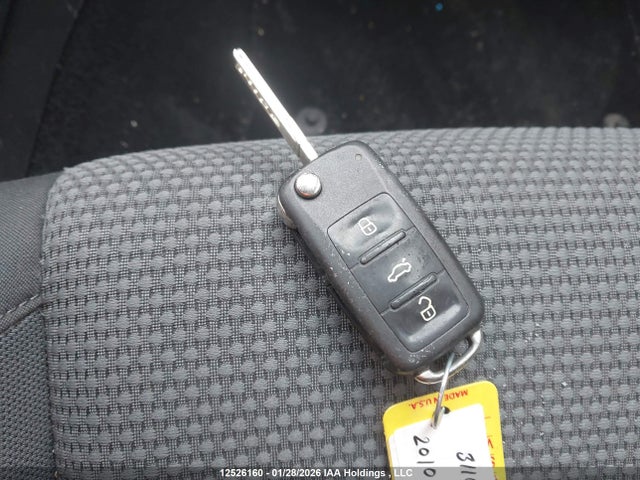 Продажа на аукционе авто 2010 Volkswagen Golf, vin: WVWCA7AJ5AW363659, номер лота: 12526160