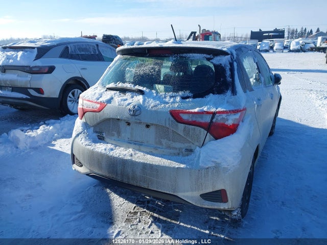 VNKKTUD34JA095130 Toyota Yaris L/le/se
