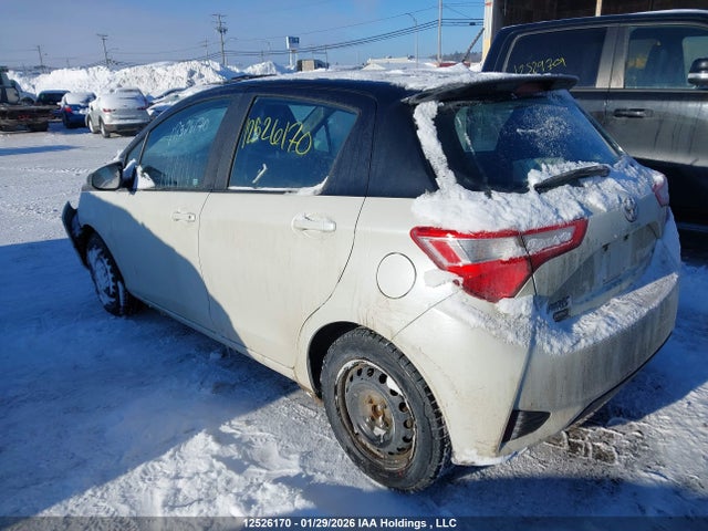 VNKKTUD34JA095130 Toyota Yaris L/le/se