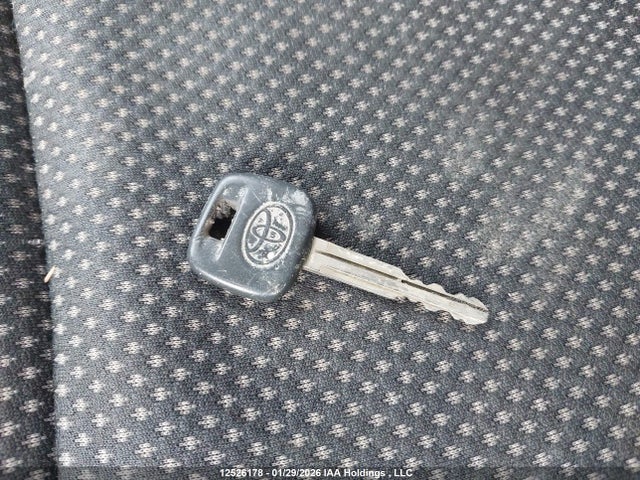 12526178 :رقم المزاد ، JTDKT123250084729 vin ، 2005 Toyota Echo مزاد بيع