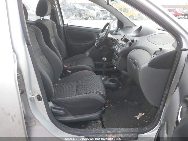 12526178 :رقم المزاد ، JTDKT123250084729 vin ، 2005 Toyota Echo مزاد بيع
