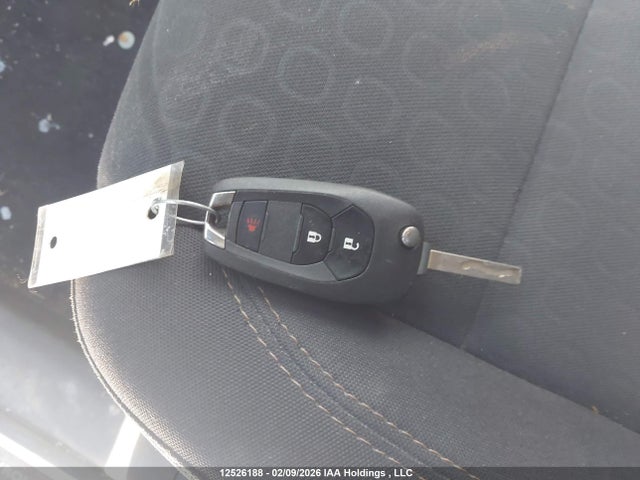 3GNCJNSB5LL229505 Chevrolet TRAX LS