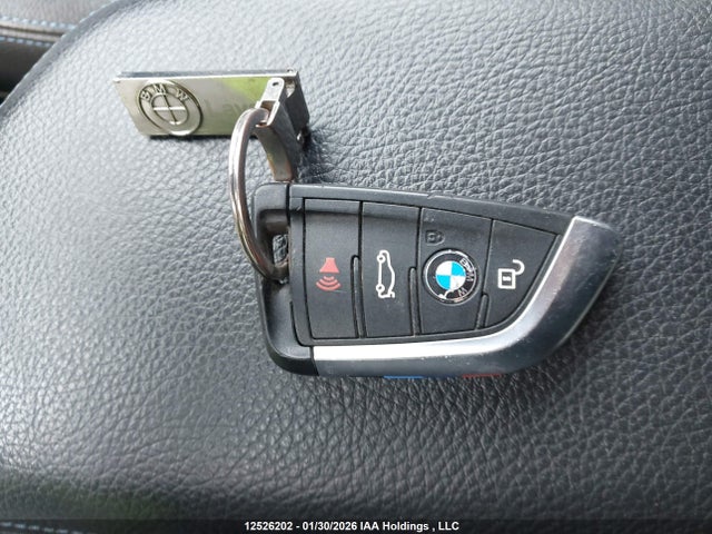 WBXHT3C37J5F88071 BMW X1 Xdrive28i