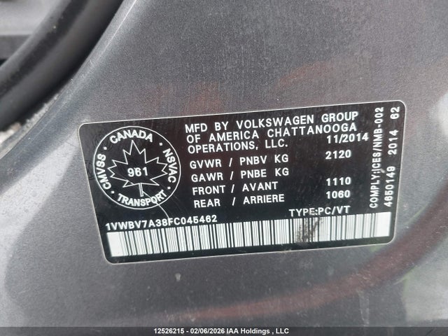 1VWBV7A38FC045462 Volkswagen PASSAT SE