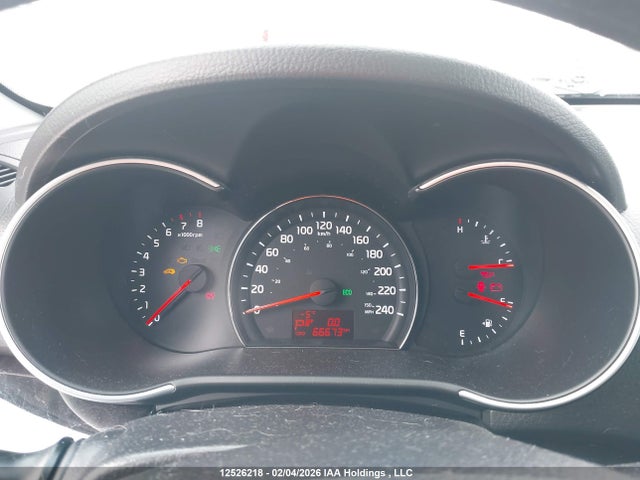 5XYKT3A61FG564621 KIA SORENTO LX