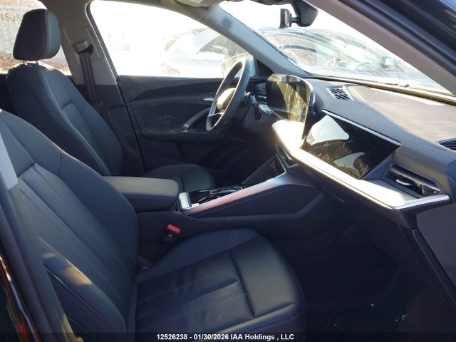 WA12AAGU7S2047872 Audi Q5 Premium Plus