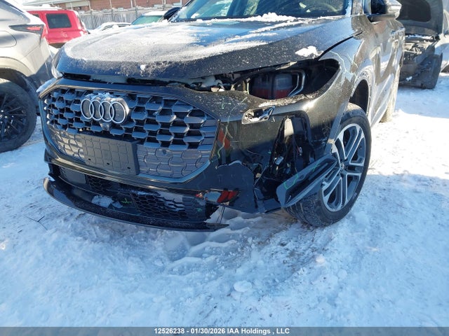 WA12AAGU7S2047872 Audi Q5 Premium Plus