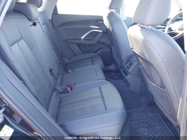 WA12AAGU7S2047872 Audi Q5 Premium Plus