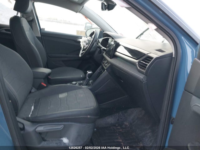 3VV2C7B25SM025520 Volkswagen Taos Comfortline Black Edition