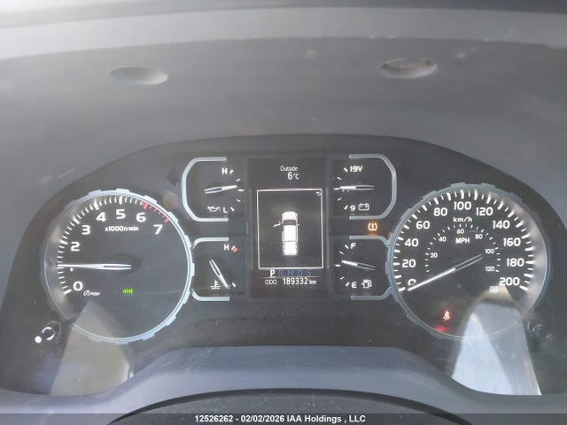 5TFUY5F18JX777266 Toyota Tundra Double Cab Sr/double Cab Sr5