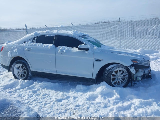 Продажа на аукционе авто 2015 Ford Taurus Sel, vin: 1FAHP2E8XFG121875, номер лота: 12526269