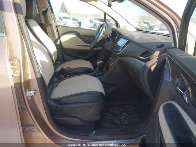 KL4CJ2SBXJB672975 Buick Encore Sport Touring