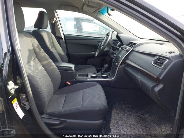 4T1BF1FK1FU961645 Toyota CAMRY LE