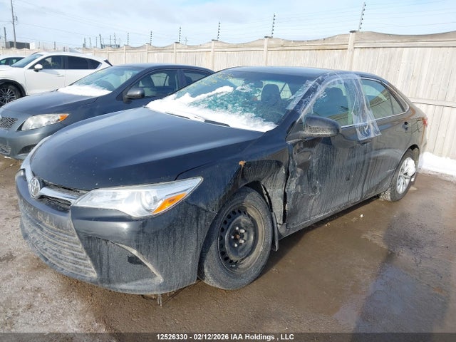 4T1BF1FK1FU961645 Toyota CAMRY LE