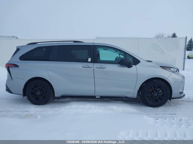 Aukcja sprzedaży 2025 Toyota Sienna Xse, vin: 5TDGRKEC4SS225394, numer aukcji: 12526340