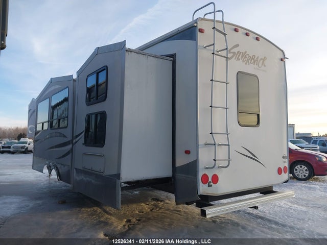 4X4FCRL25ES209601 Forest River Cedar Creek Silverback