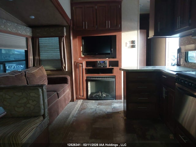 4X4FCRL25ES209601 Forest River Cedar Creek Silverback