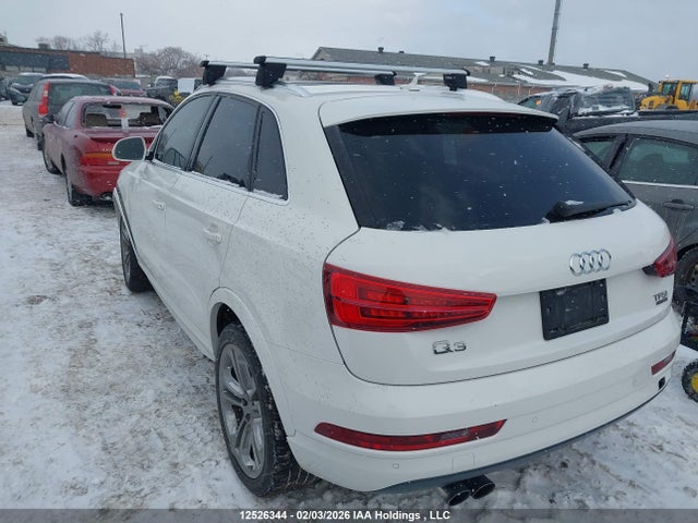 WA1JCCFS1JR012137 Audi Q3