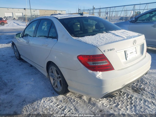 12526350 :رقم المزاد ، WDDGF8AB8EA908991 vin ، 2014 Mercedes-benz C 300 4matic مزاد بيع