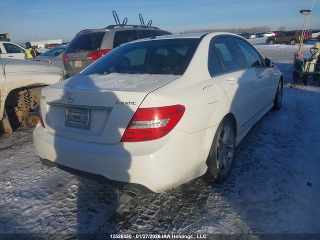 12526350 :رقم المزاد ، WDDGF8AB8EA908991 vin ، 2014 Mercedes-benz C 300 4matic مزاد بيع