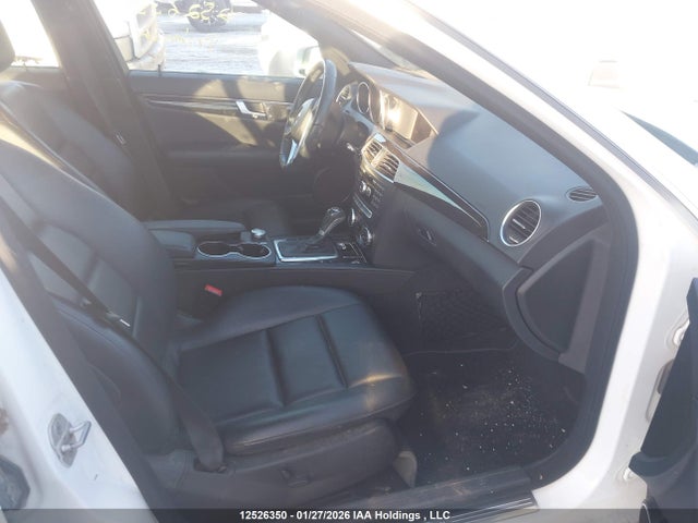 12526350 :رقم المزاد ، WDDGF8AB8EA908991 vin ، 2014 Mercedes-benz C 300 4matic مزاد بيع