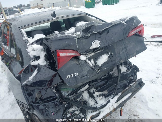 3VWW57BUXLM067272 Volkswagen Jetta Highline