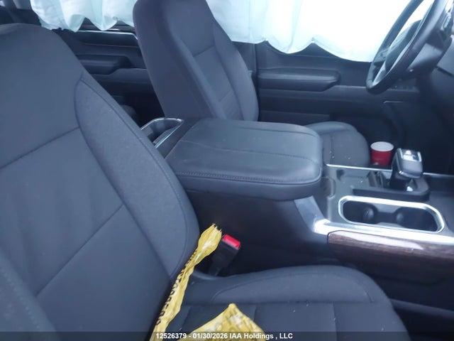 1GTUUCED4PZ243089 GMC Sierra K1500 Elevation