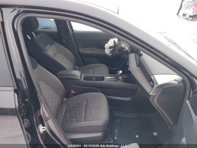 Nissan KICKS SV 2025 3N8AP6CA9SL305532 Image 5