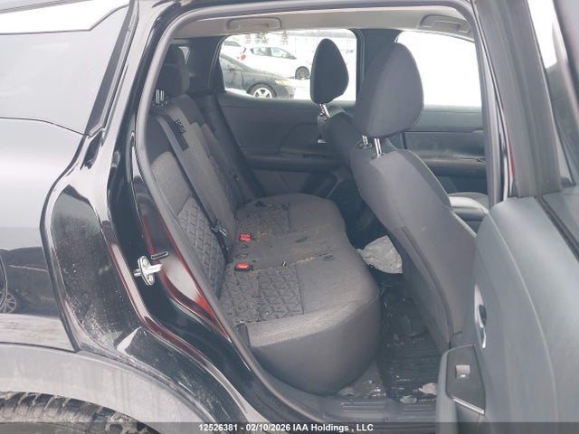 Nissan KICKS SV 2025 3N8AP6CA9SL305532 Image 8